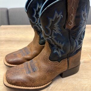 ARIAT Tombstone Wide Square Toe Western Boot — Kid’s Size 13